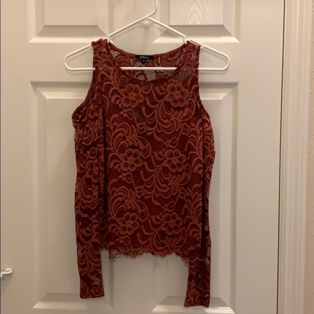 Long sleeved Lace shirt